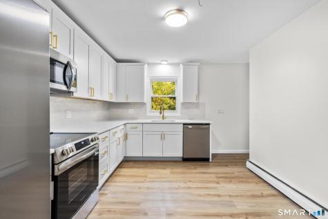 21 Sky Edge Drive Bethel CT 06801