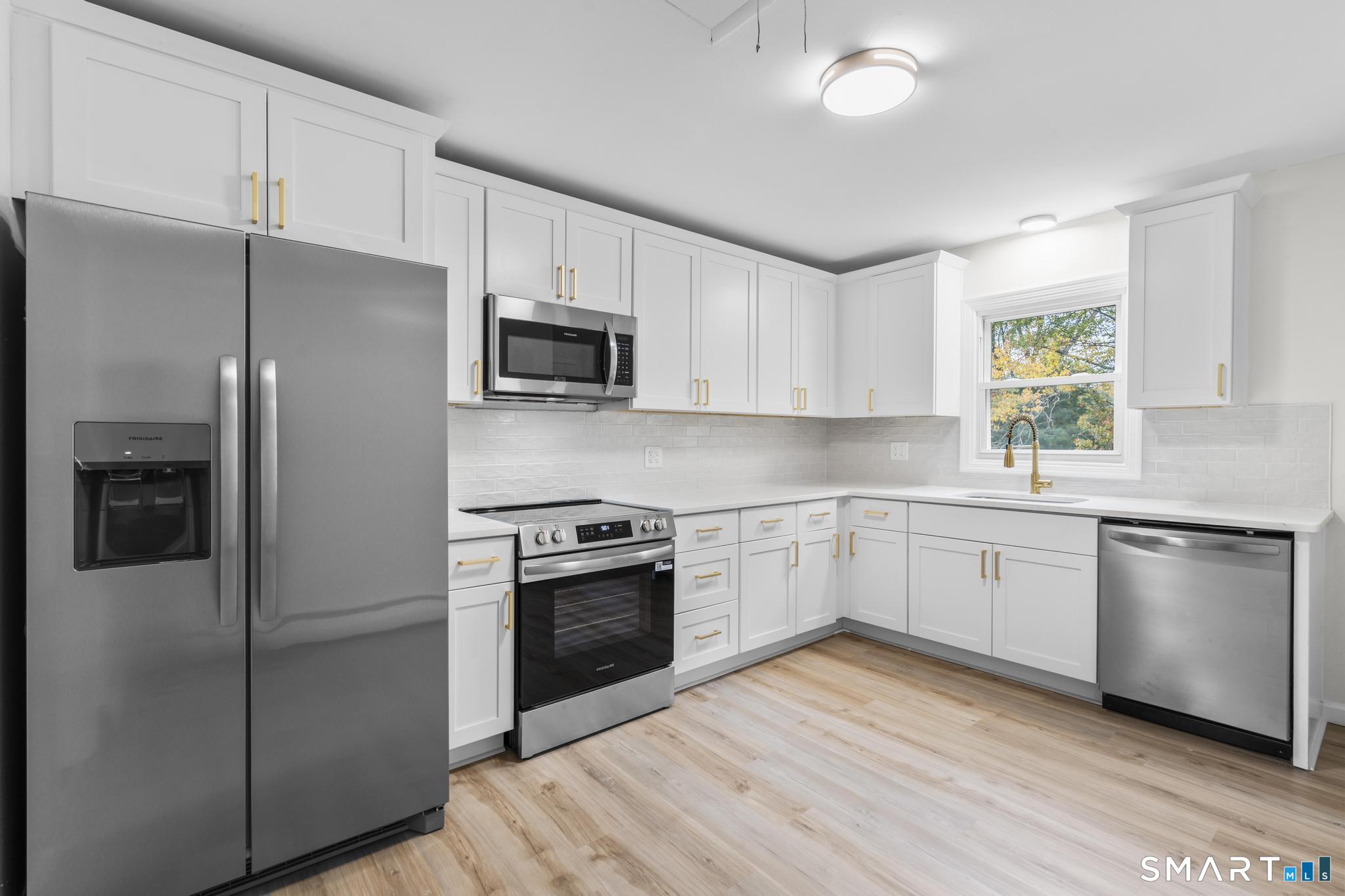 21 Sky Edge Drive Bethel CT 06801