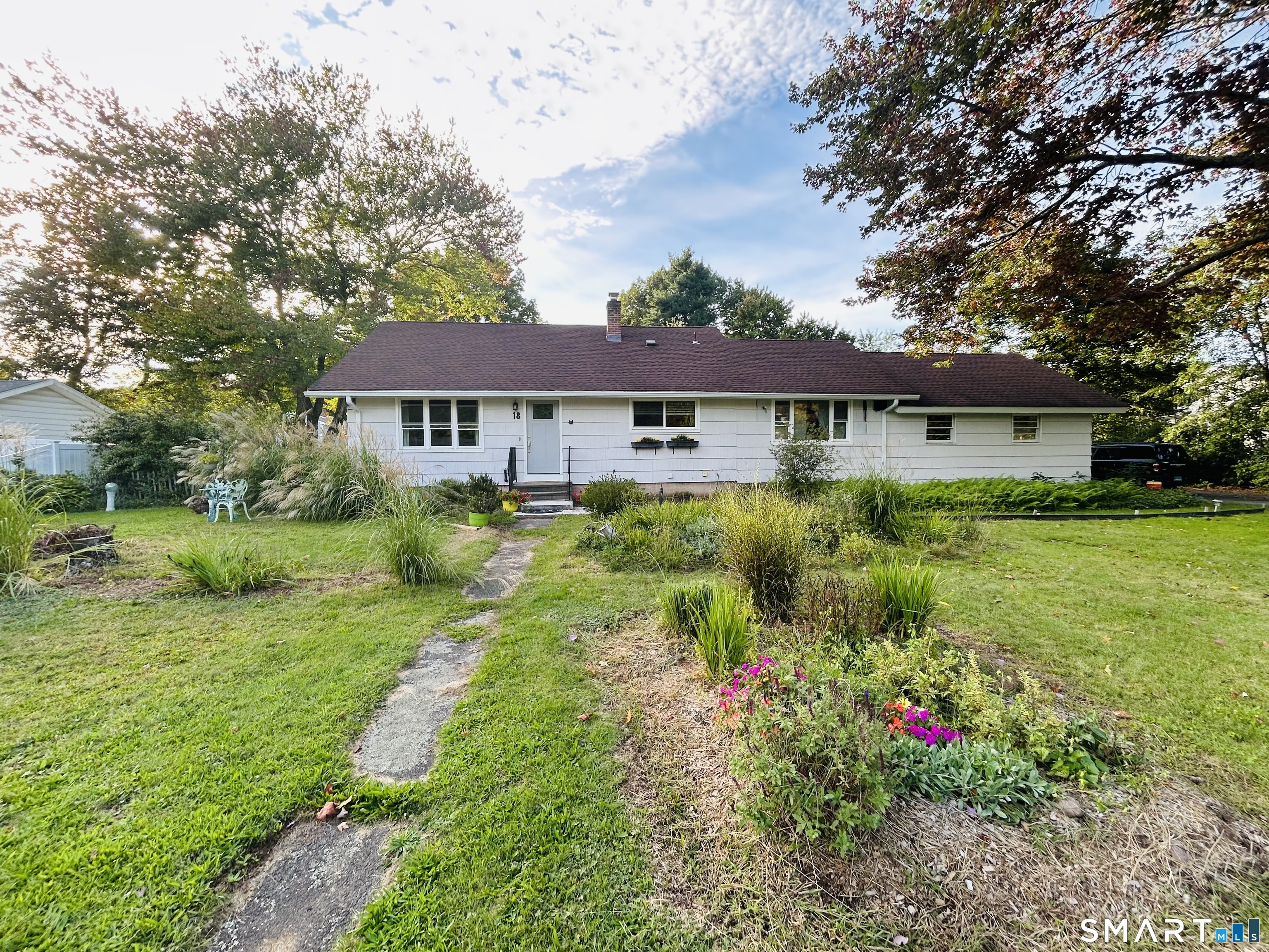 18 Russo Drive Hamden CT 06518