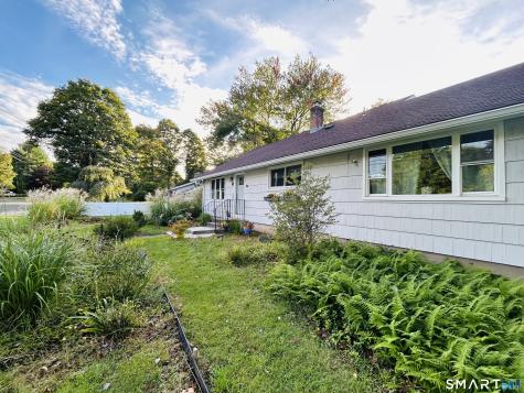 18 Russo Drive Hamden CT 06518