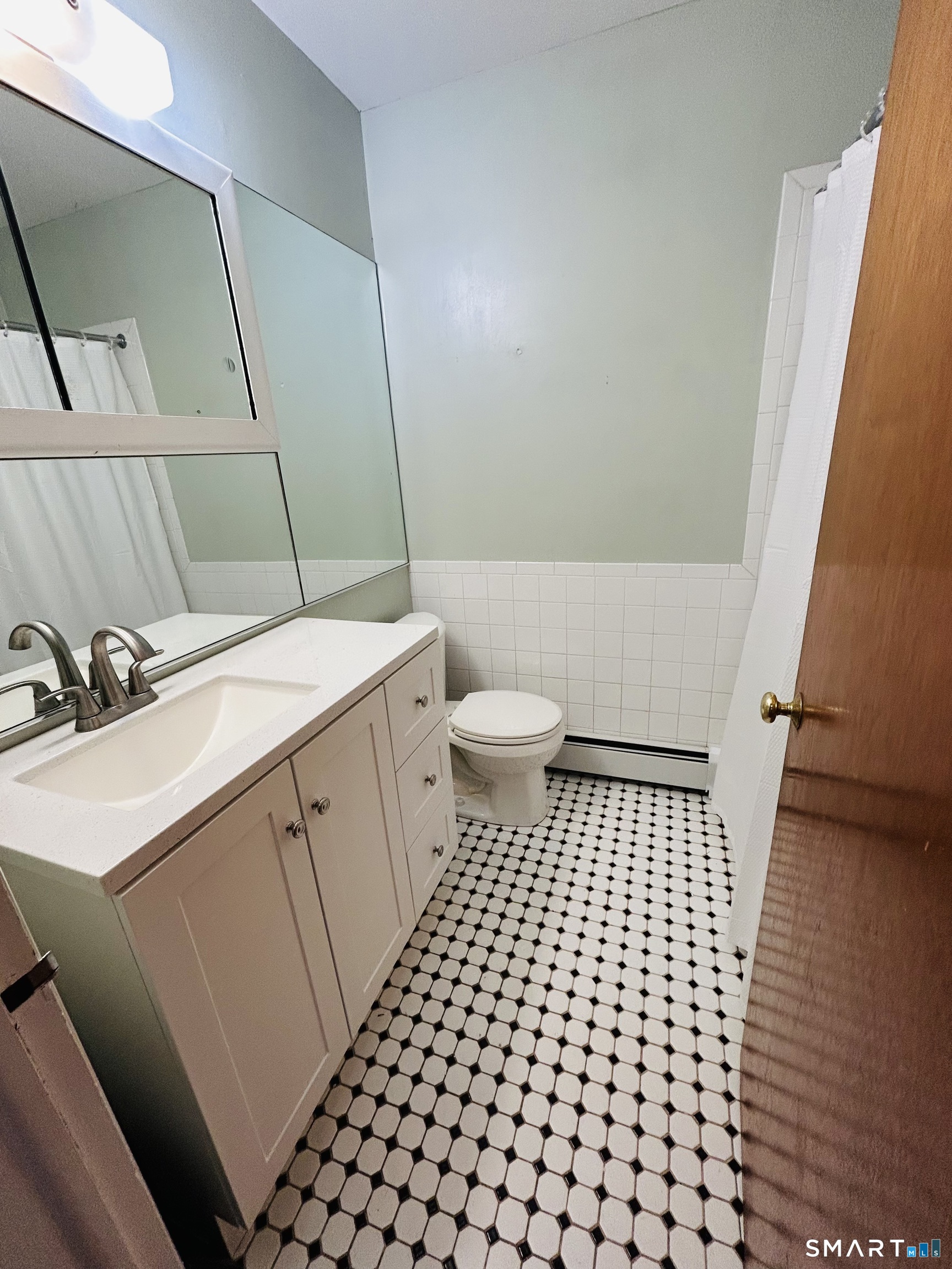 18 Russo Drive Hamden CT 06518