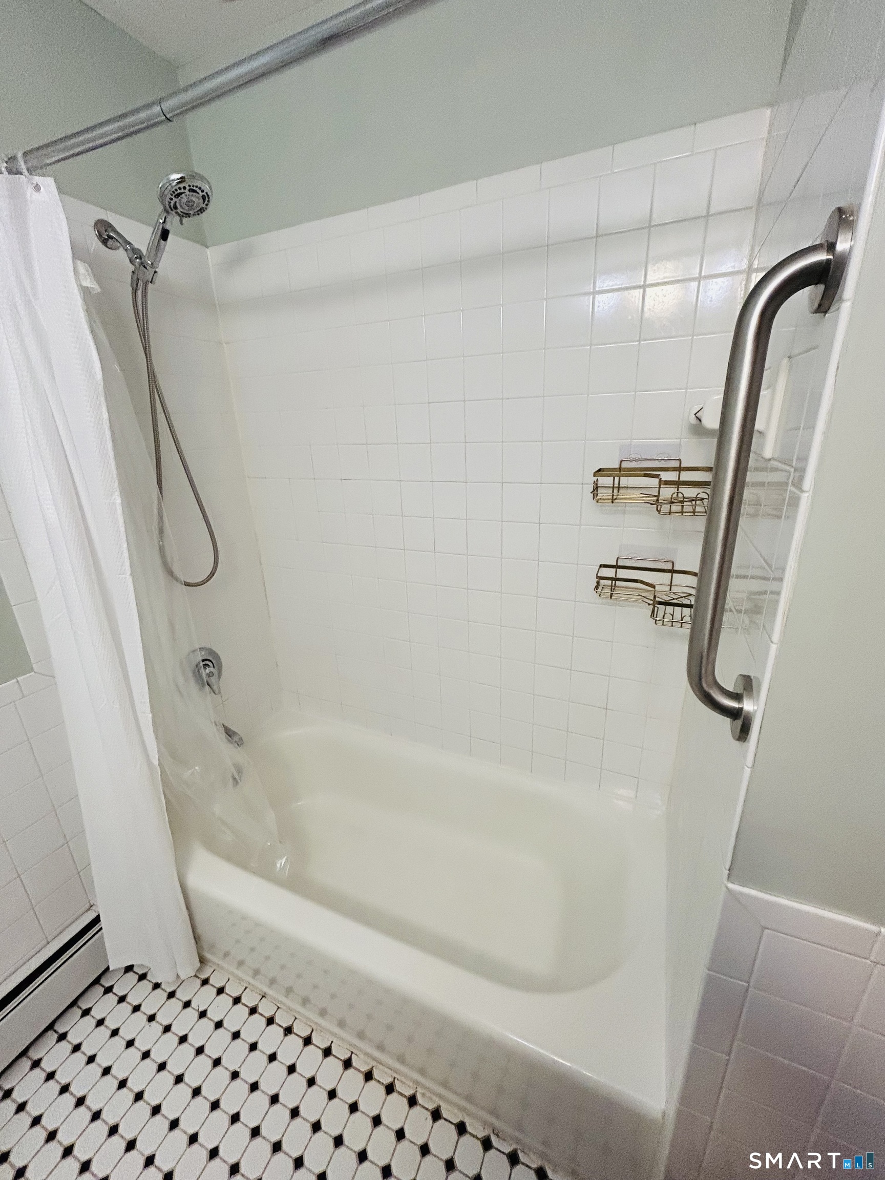 18 Russo Drive Hamden CT 06518