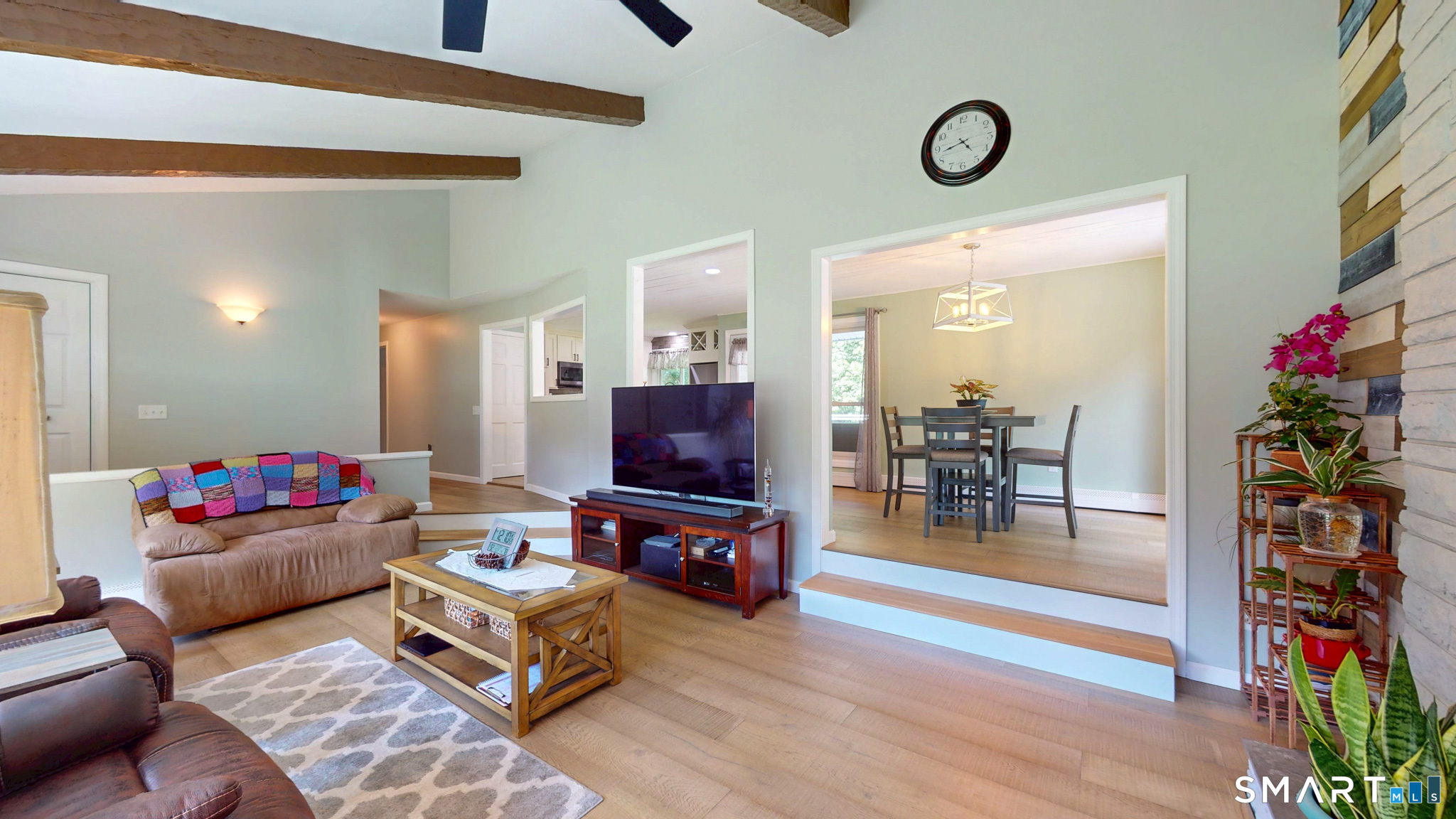 8 Iroquois Trail Bolton CT 06043