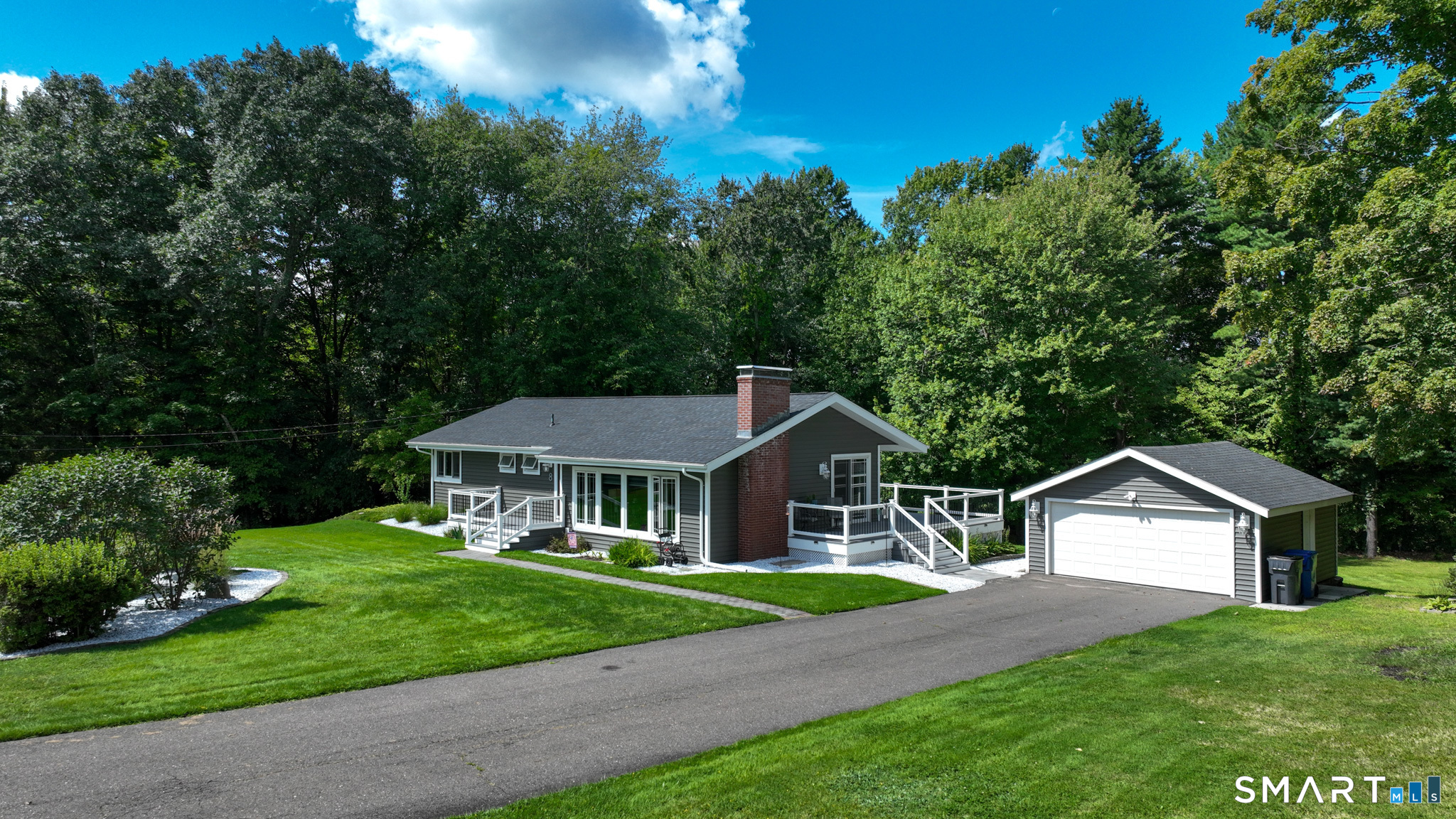 8 Iroquois Trail Bolton CT 06043