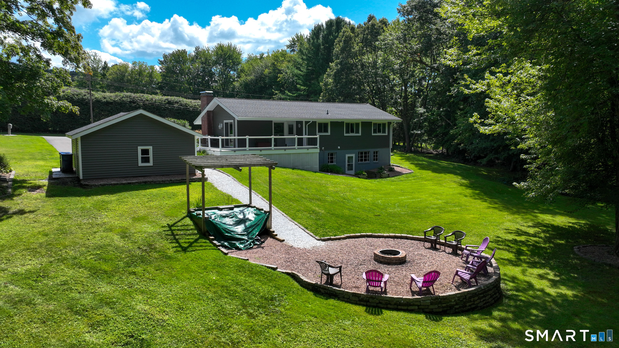 8 Iroquois Trail Bolton CT 06043