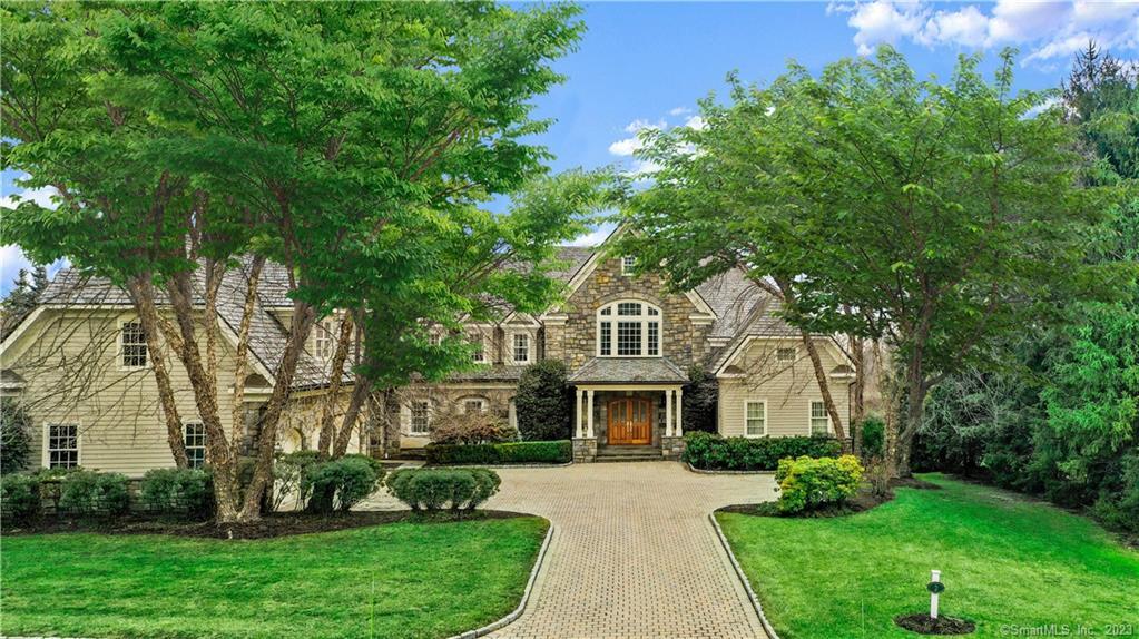 2 Chieftans Road Greenwich CT 06831