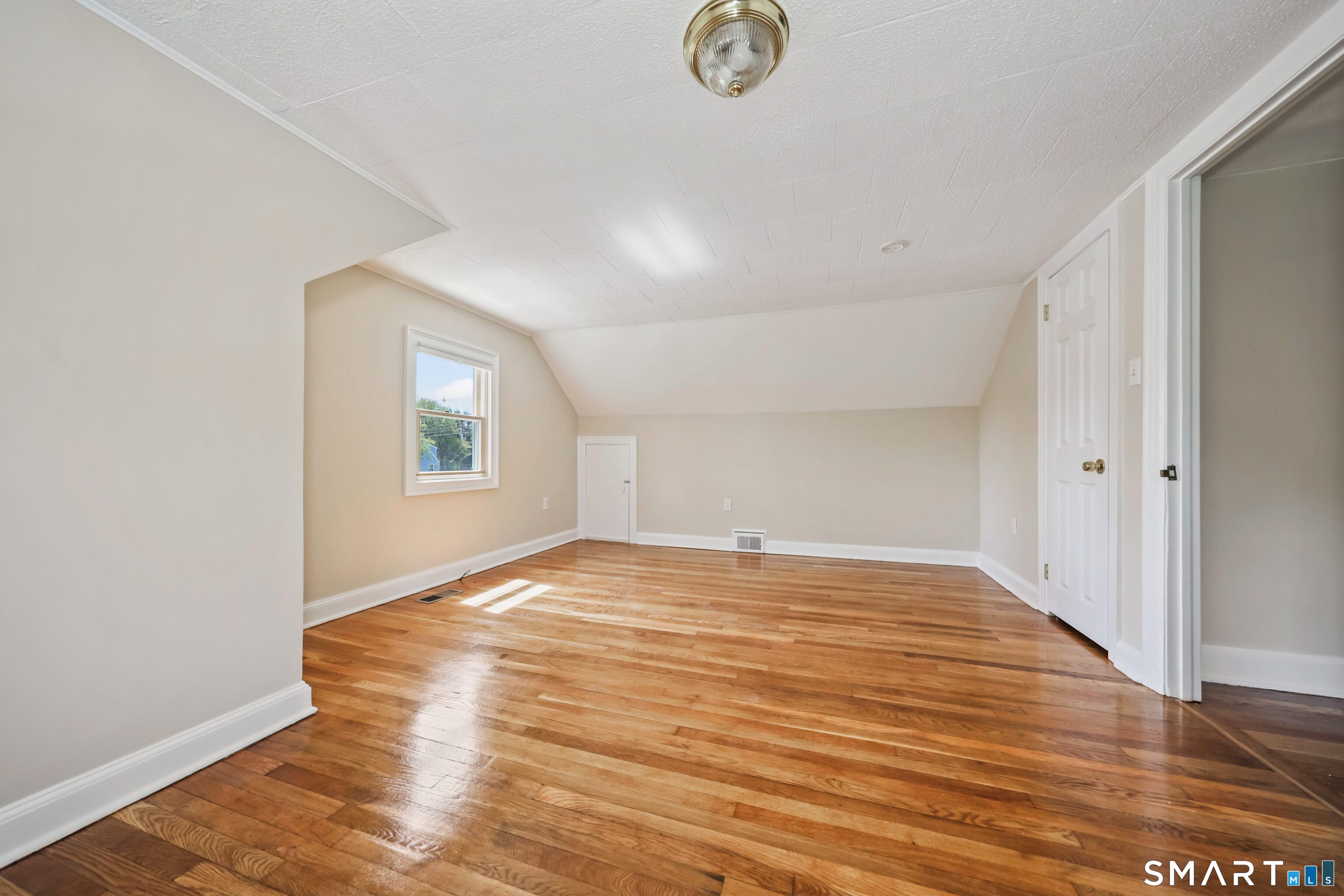 124 Garrigus Court Wolcott CT 06716
