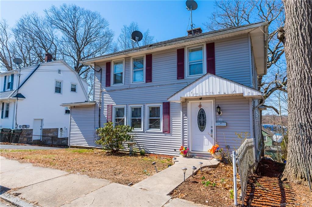 60 Raymond Street New London CT 06320