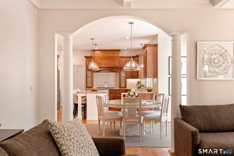 14 Highwood Crossing Burlington CT 06013