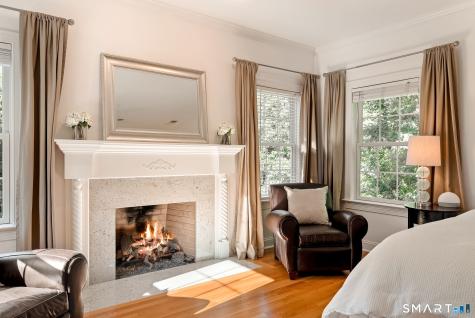 14 Highwood Crossing Burlington CT 06013