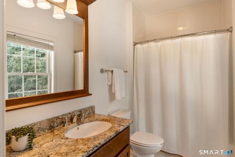 14 Highwood Crossing Burlington CT 06013
