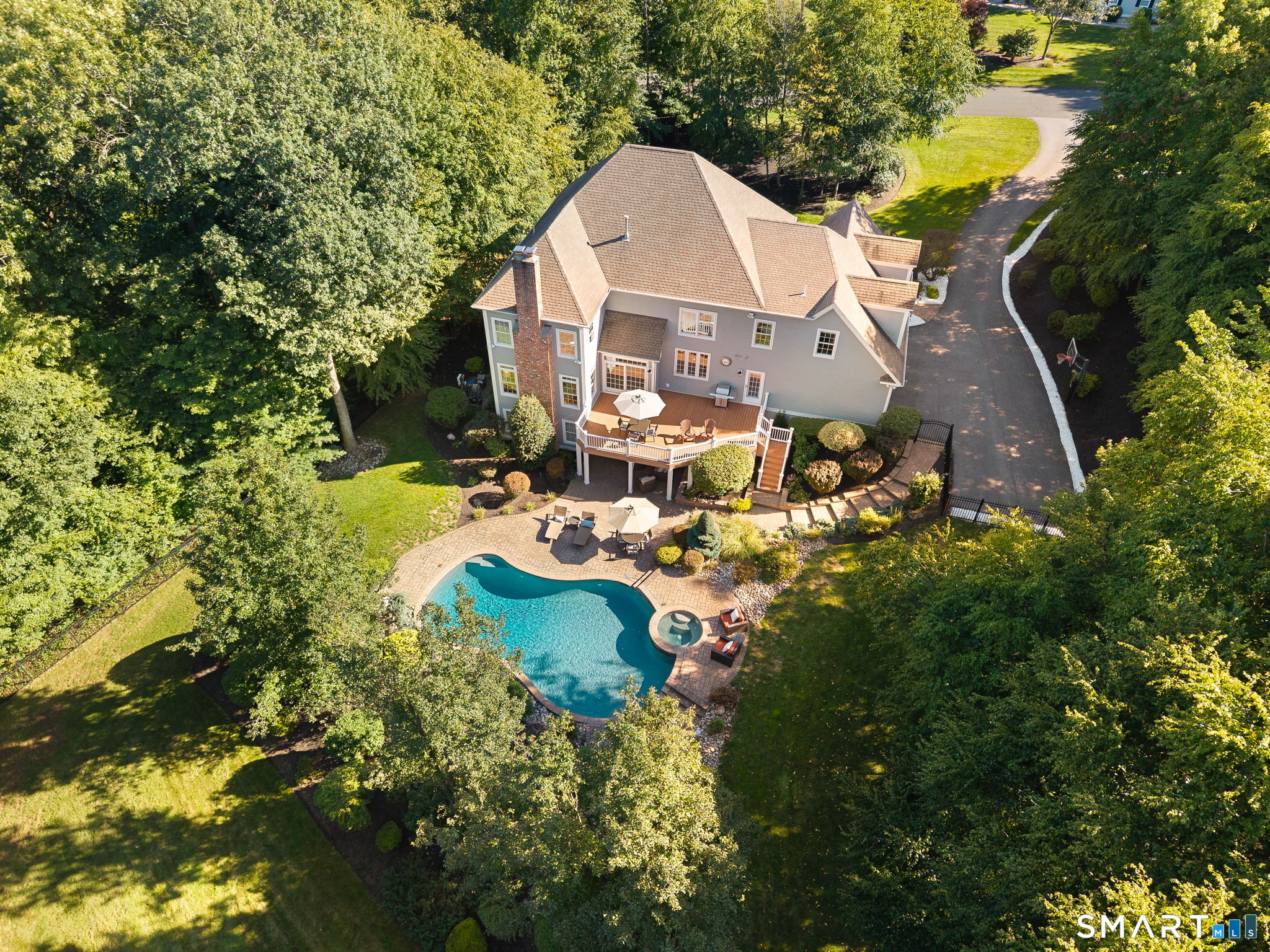 14 Highwood Crossing Burlington CT 06013