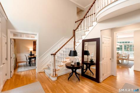 14 Highwood Crossing Burlington CT 06013