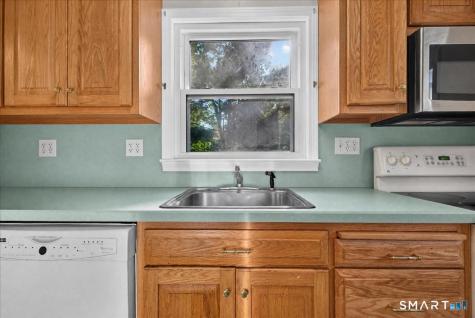 130 Spencer Drive Middletown CT 06457