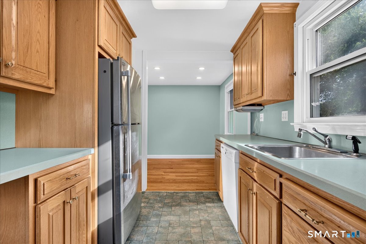 130 Spencer Drive Middletown CT 06457