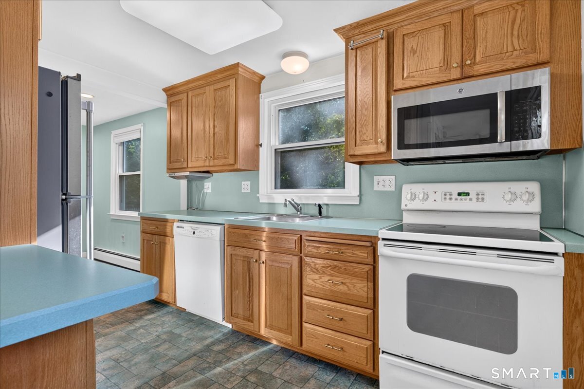 130 Spencer Drive Middletown CT 06457