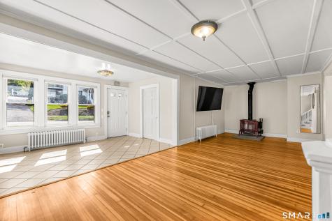 93 Main Street Watertown CT 06795