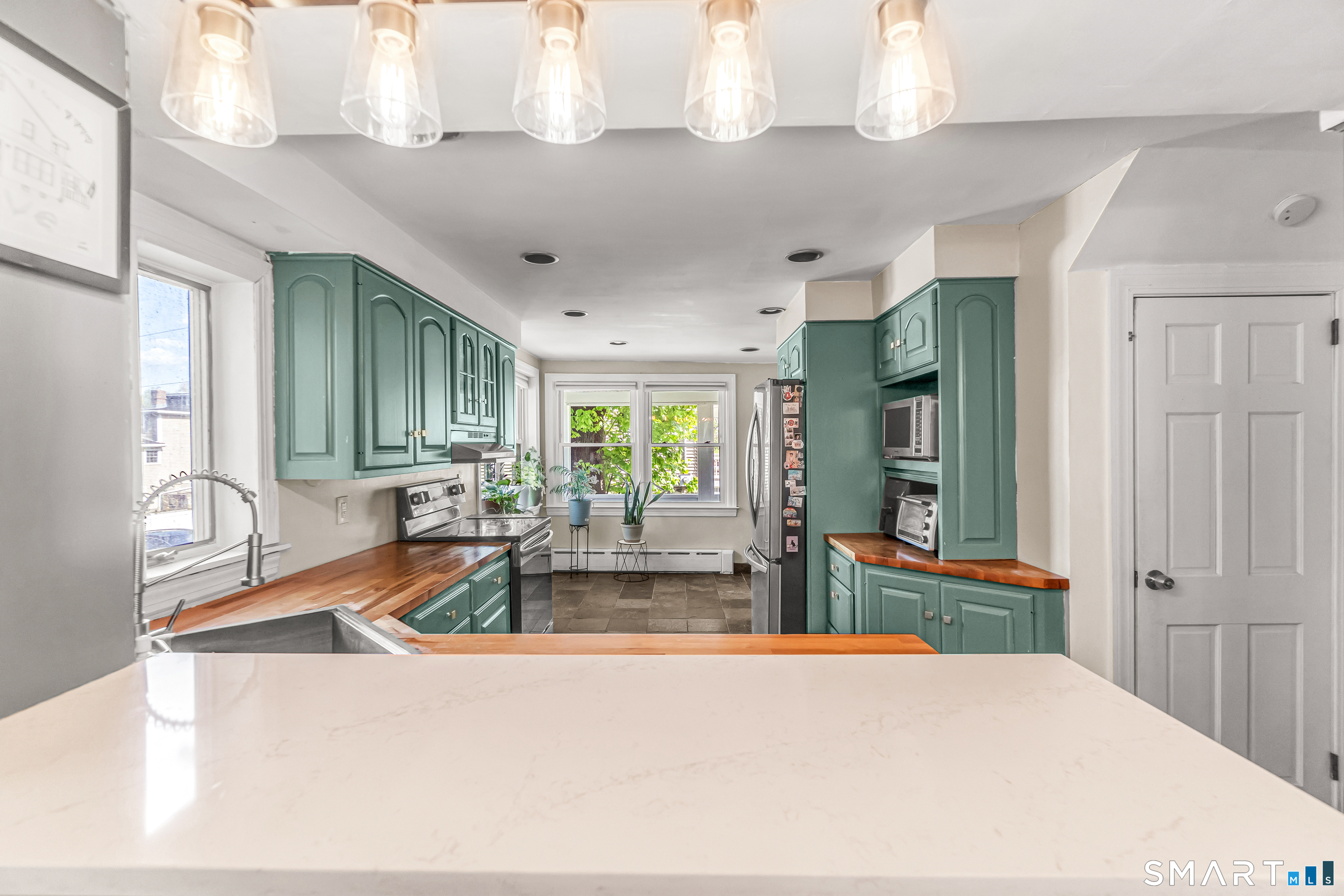 93 Main Street Watertown CT 06795