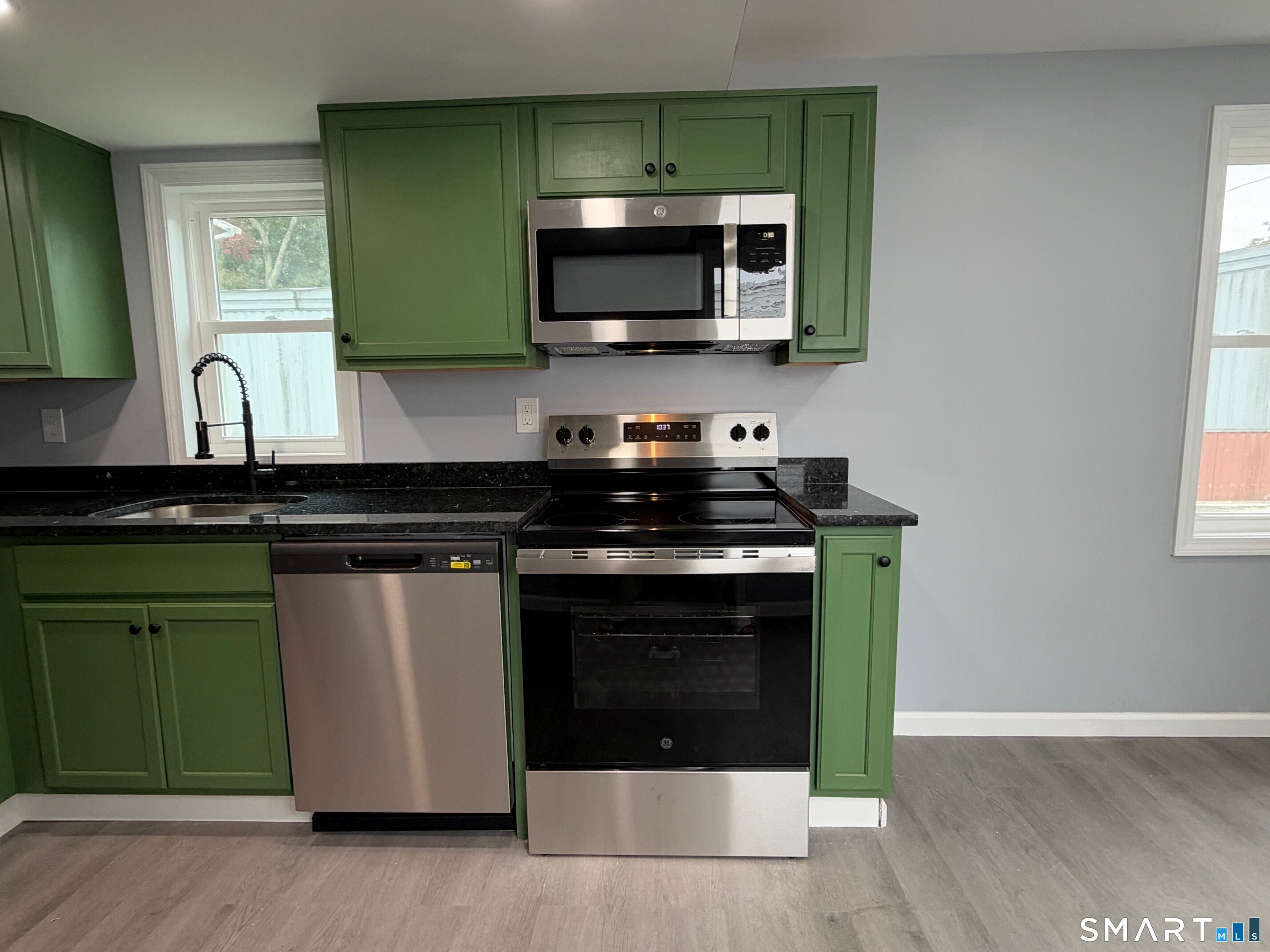 252 Leetes Island Road Branford CT 06405