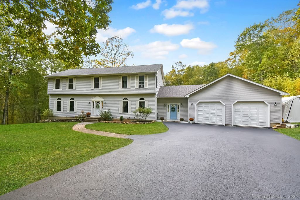 22 Jan Drive Colchester CT 06415