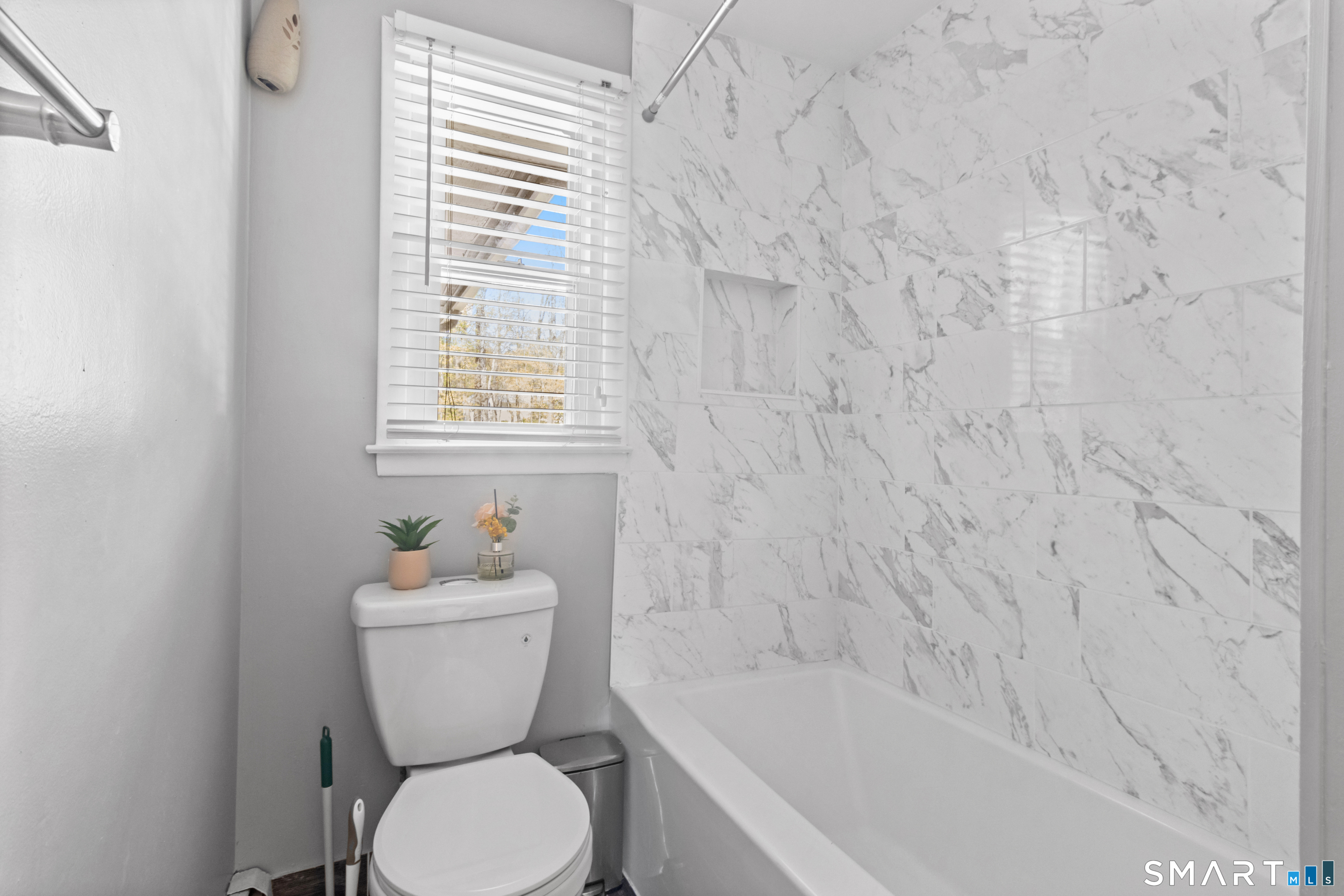 75 Tumblebrook Drive South Windsor CT 06074