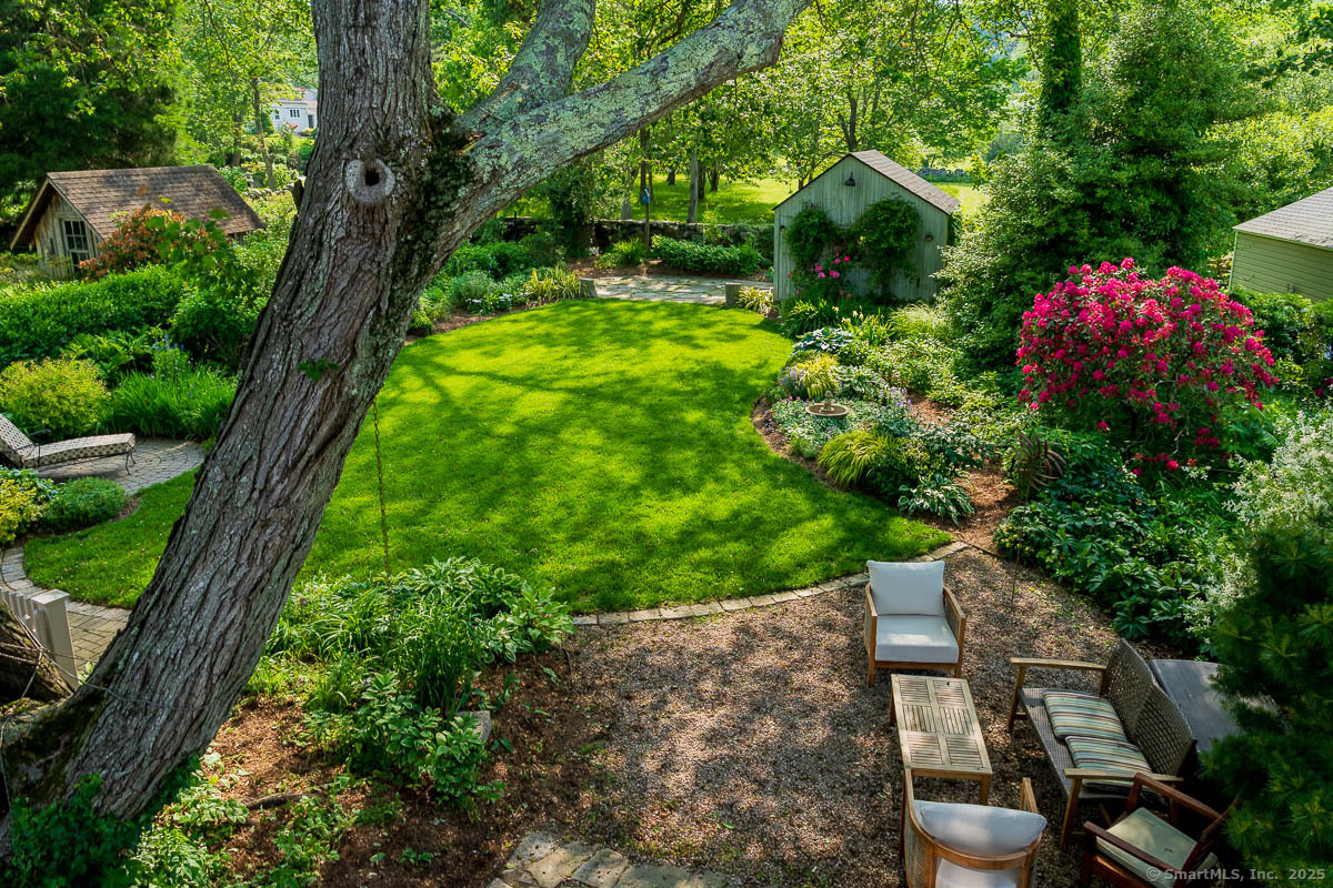 105 River Road Groton CT 06355