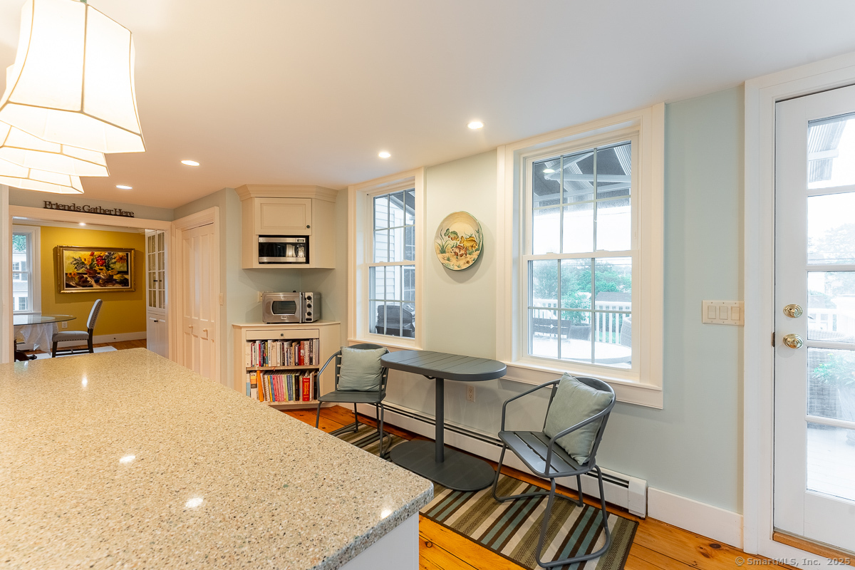 105 River Road Groton CT 06355