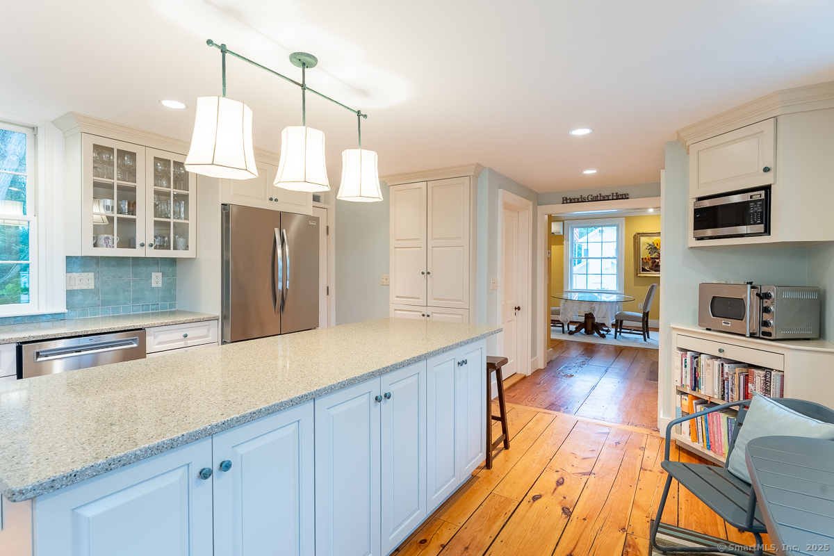 105 River Road Groton CT 06355