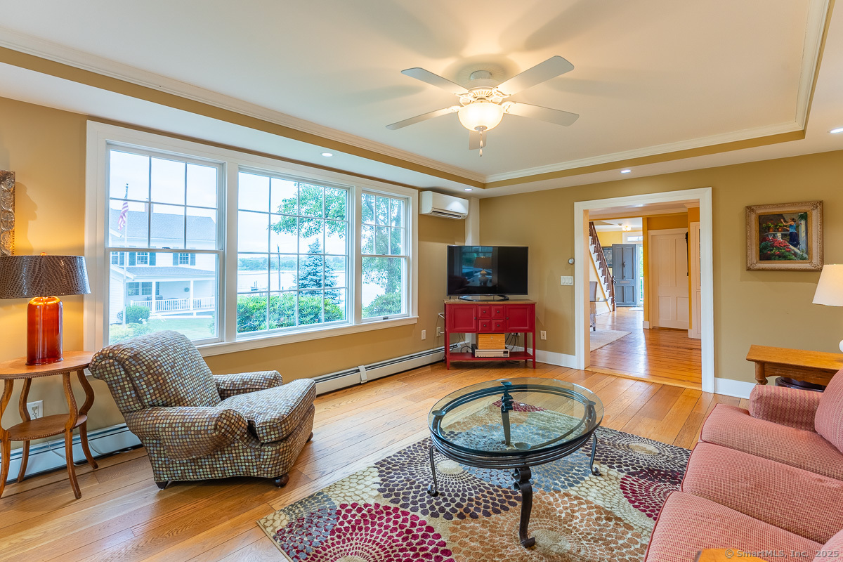 105 River Road Groton CT 06355