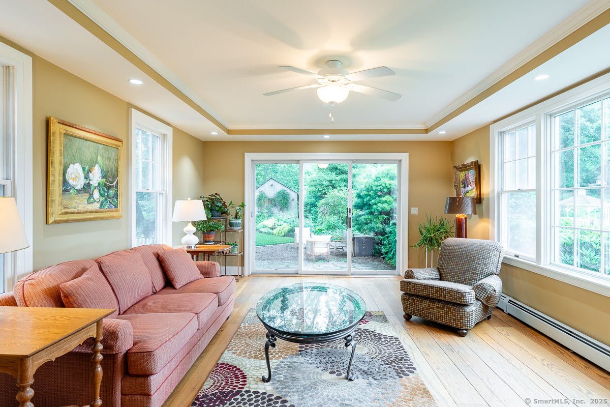 105 River Road Groton CT 06355