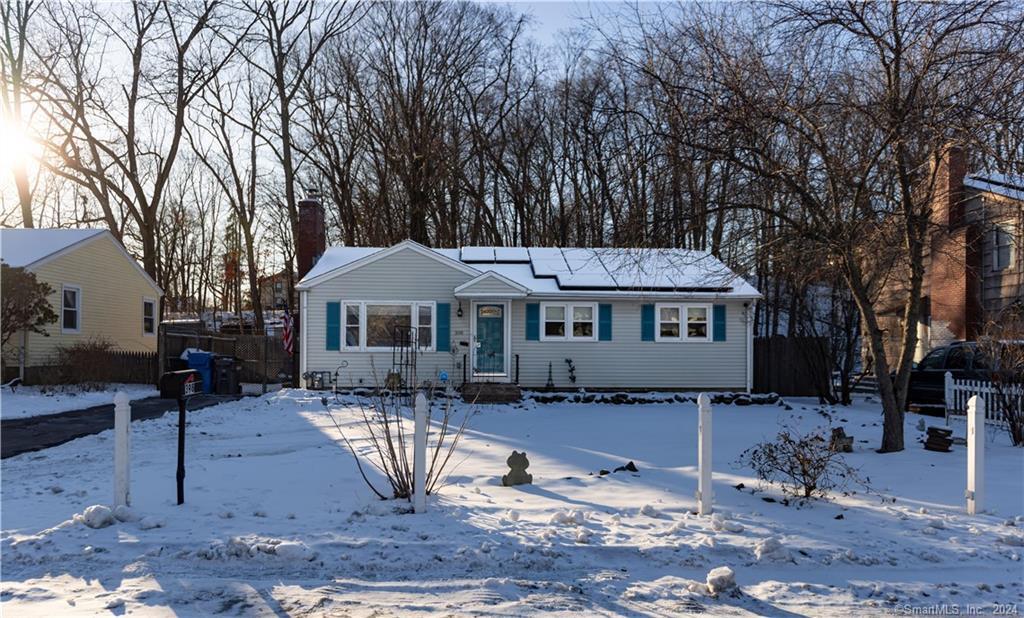 398 Summit Street Manchester CT 06042