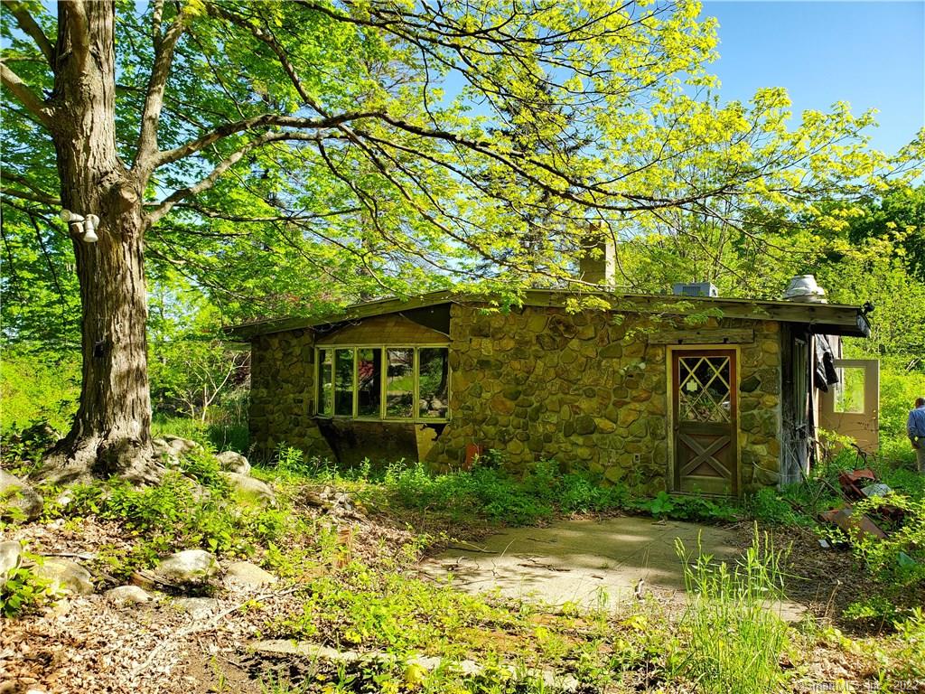 230 Village Hill Road Willington CT 06279