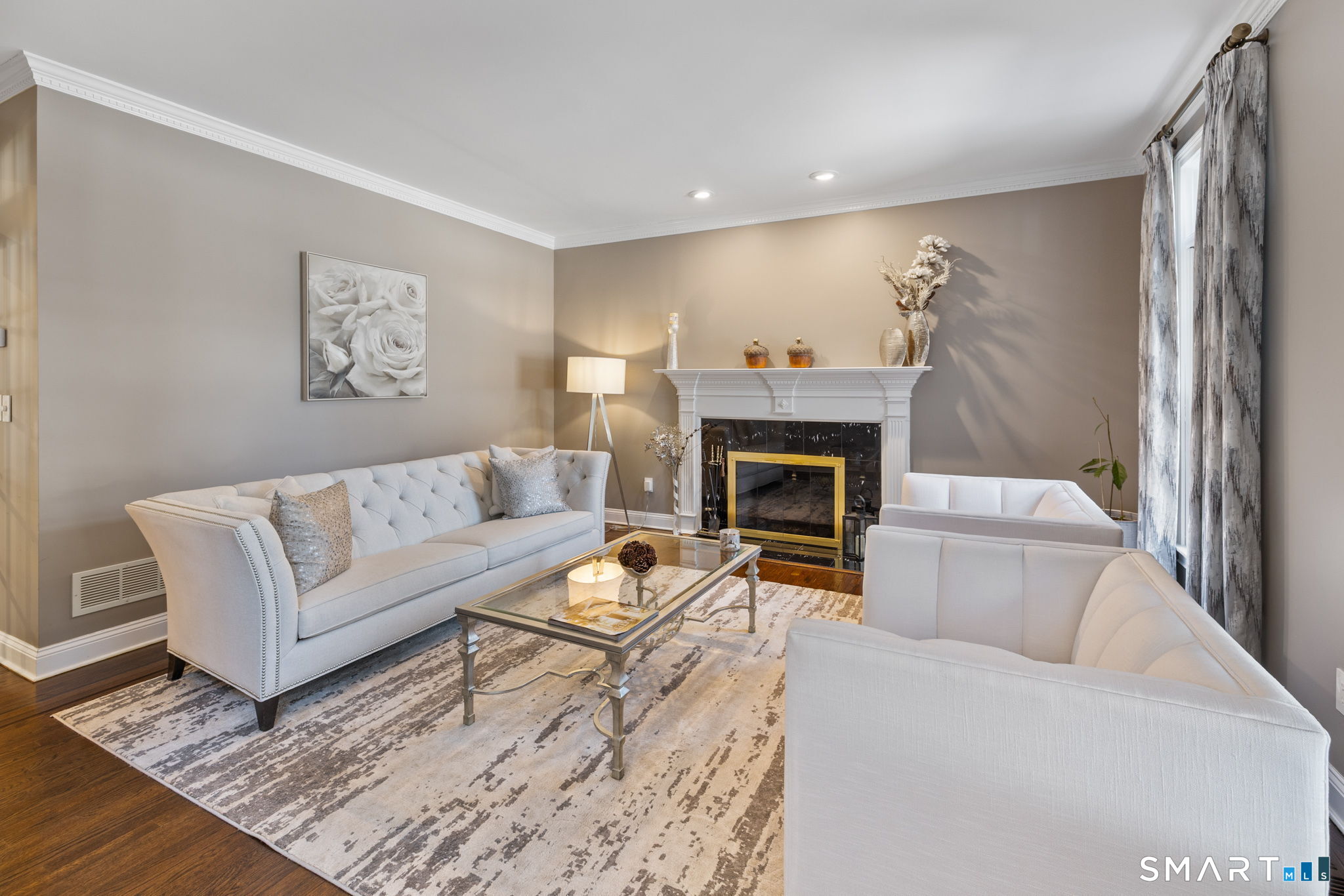 16 Robin Hood Lane Easton CT 06612