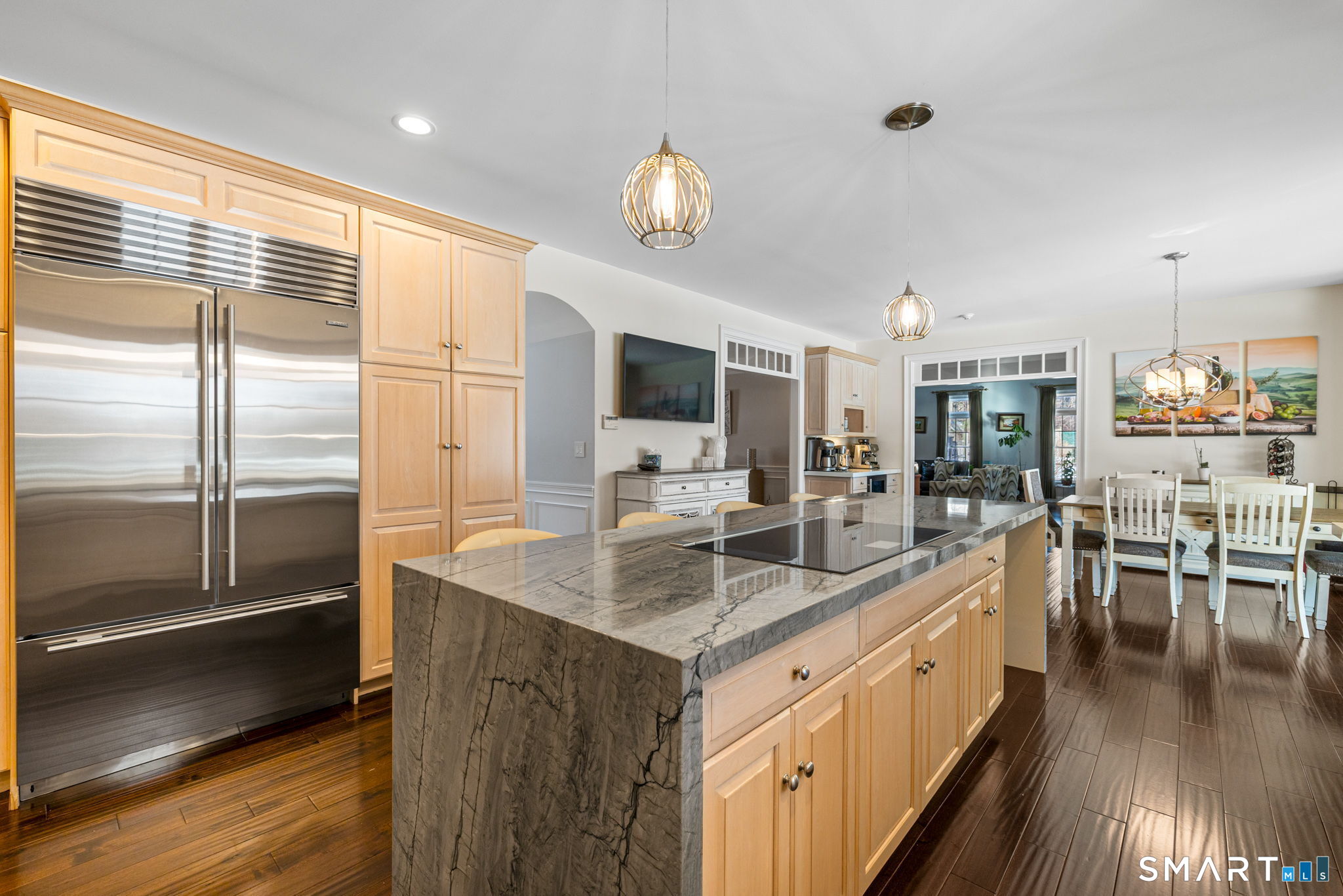 16 Robin Hood Lane Easton CT 06612