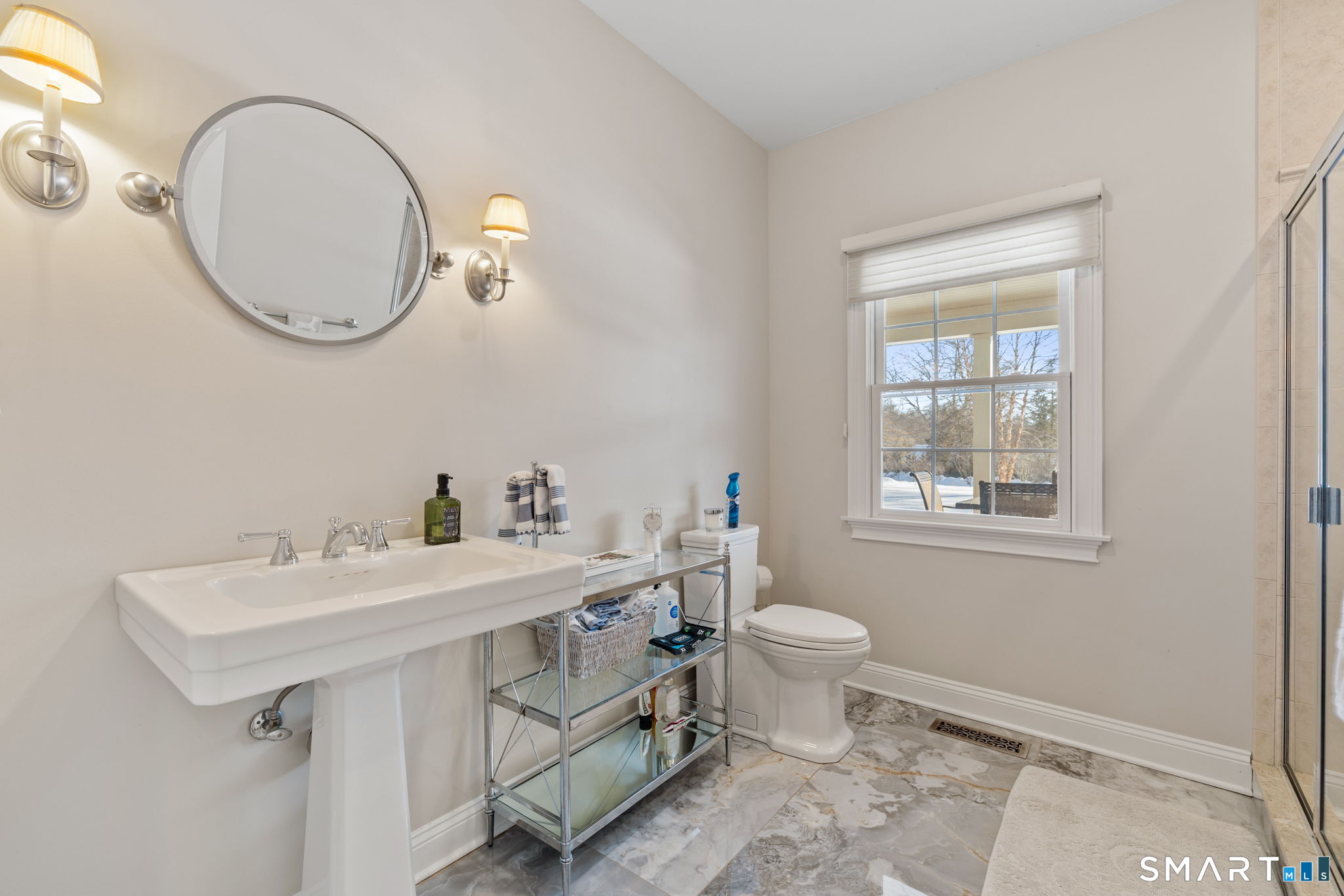 16 Robin Hood Lane Easton CT 06612