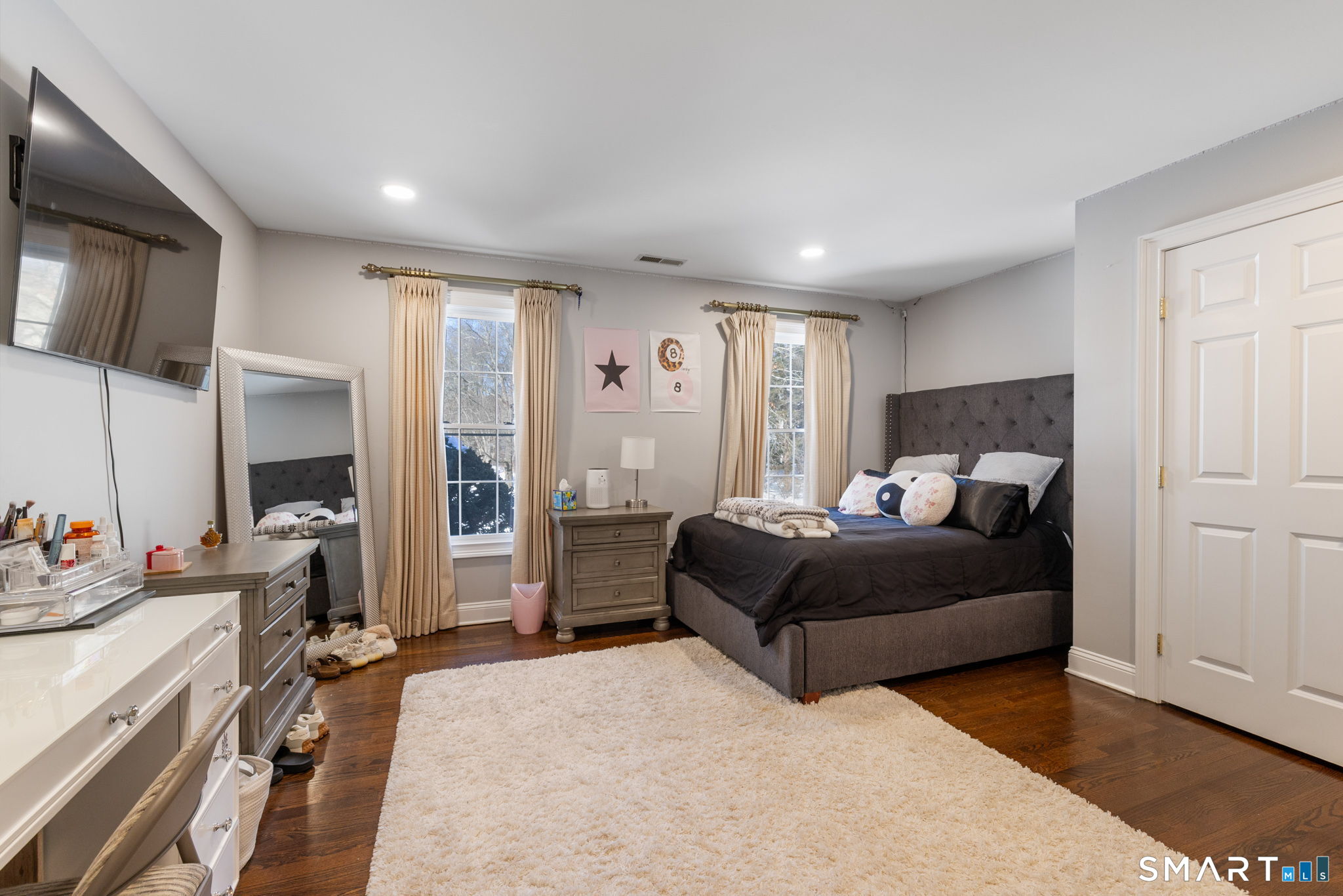 16 Robin Hood Lane Easton CT 06612