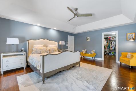 16 Robin Hood Lane Easton CT 06612