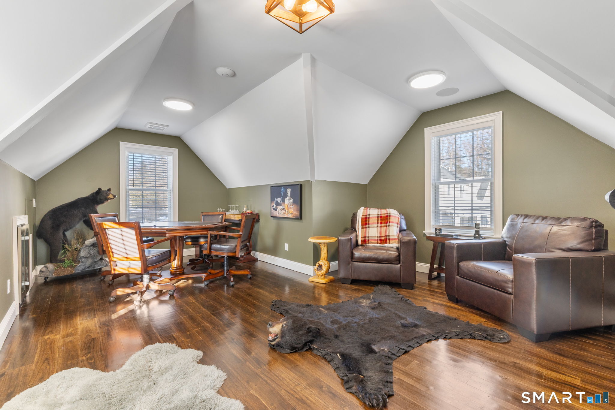 16 Robin Hood Lane Easton CT 06612
