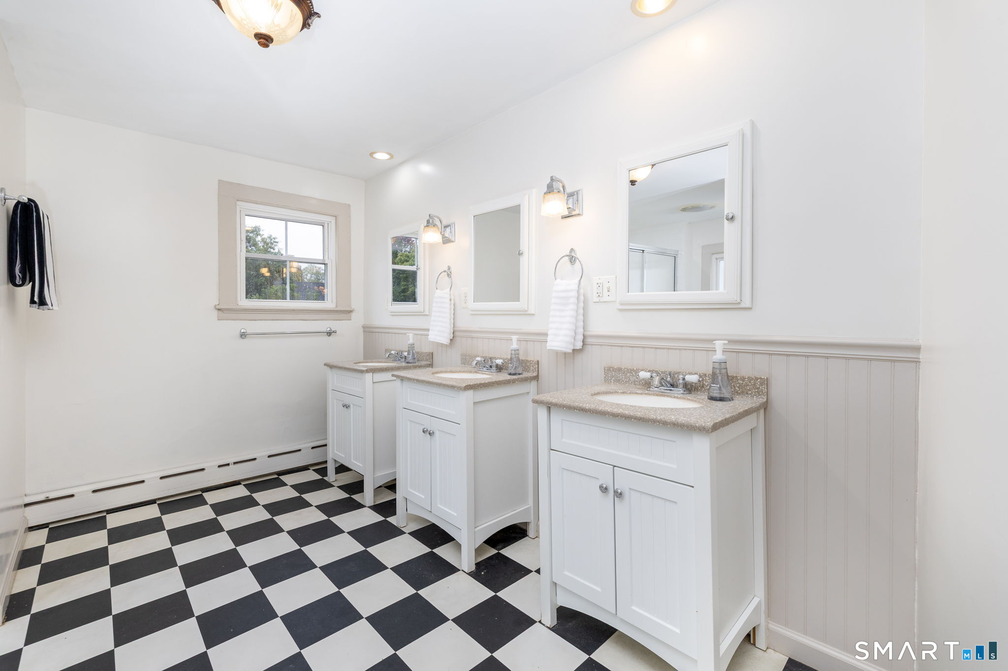 75 Meadow Street Litchfield CT 06759