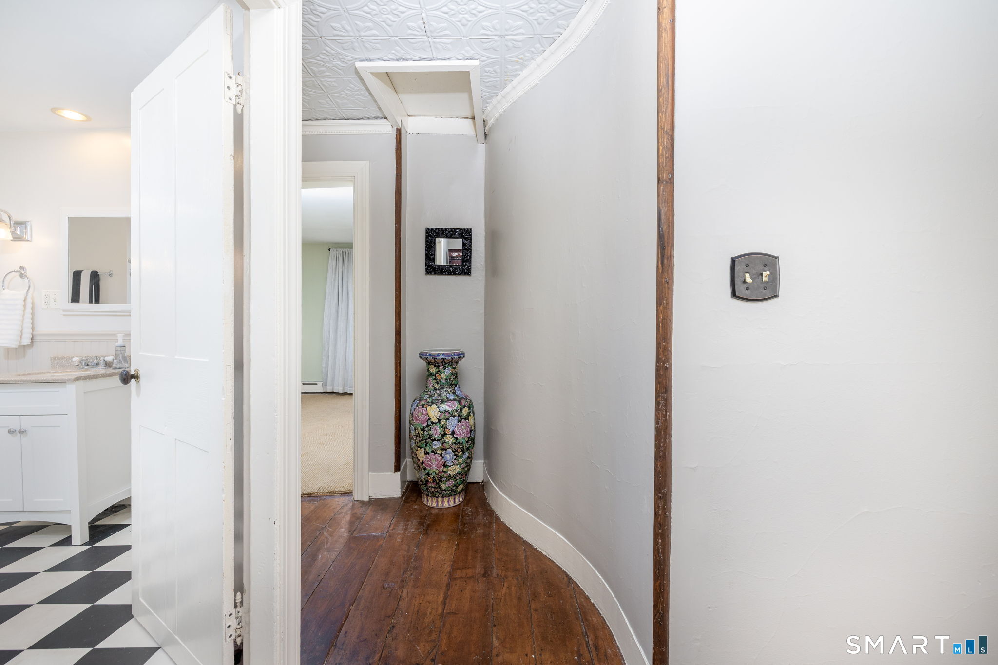 75 Meadow Street Litchfield CT 06759