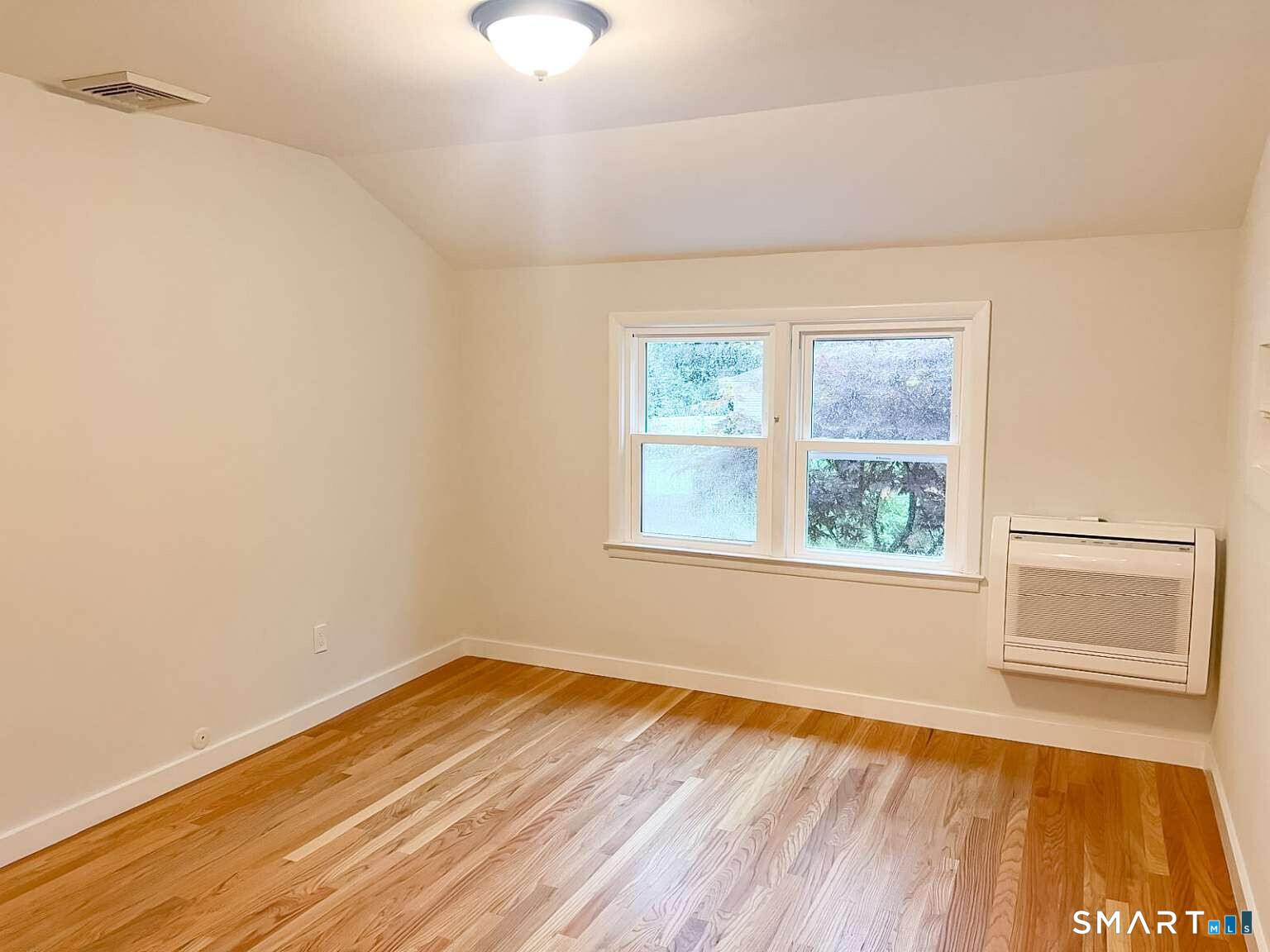 48 Oak Ridge Gate Danbury CT 06810