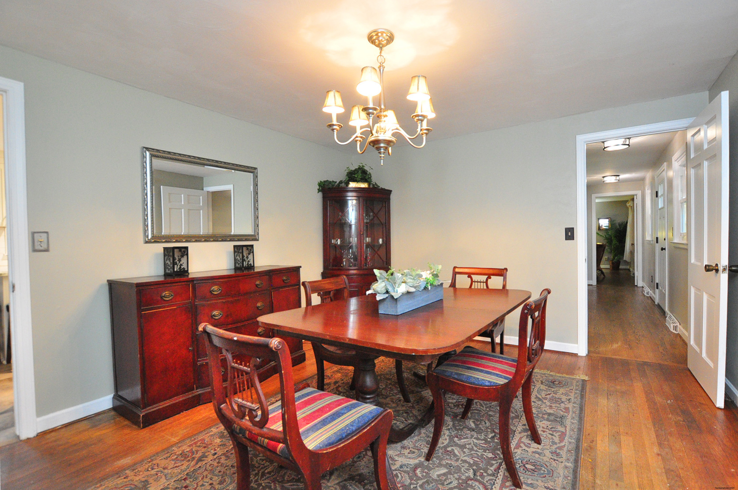 31 Parkwood Drive Windsor CT 06095