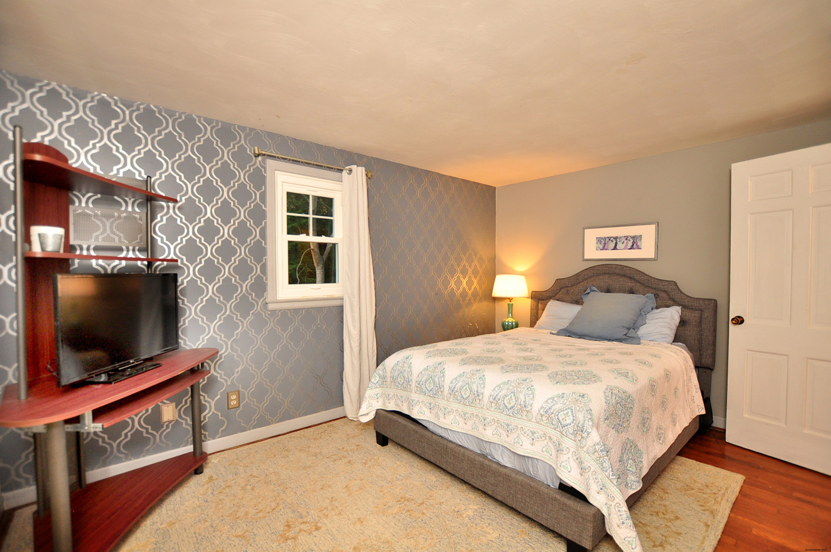 31 Parkwood Drive Windsor CT 06095