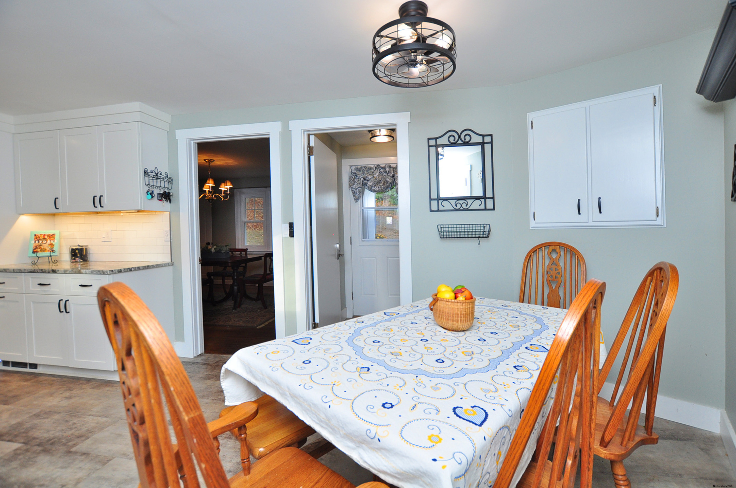 31 Parkwood Drive Windsor CT 06095