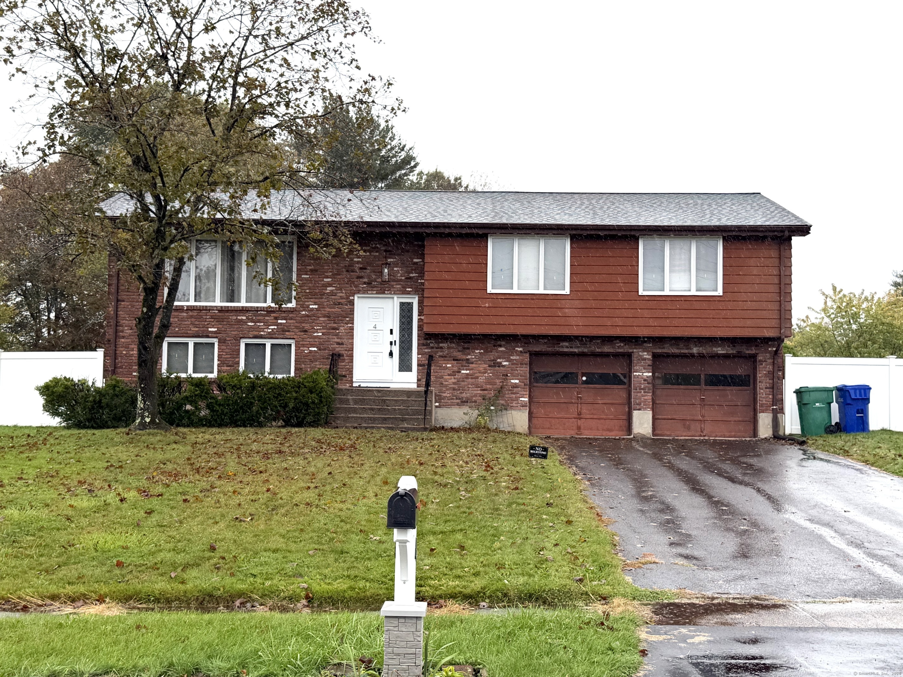 4 Skinner Drive Bloomfield CT 06002