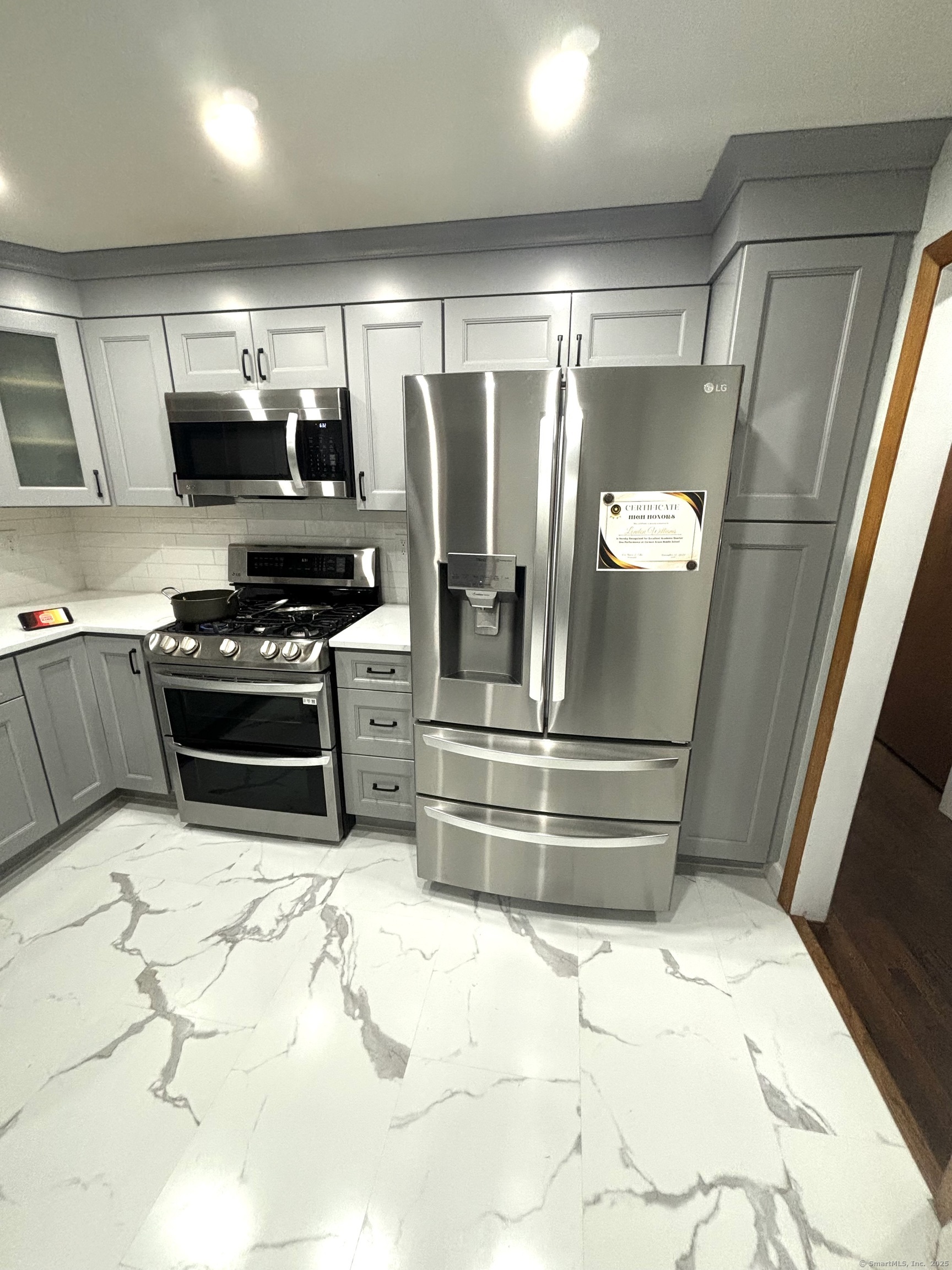 4 Skinner Drive Bloomfield CT 06002