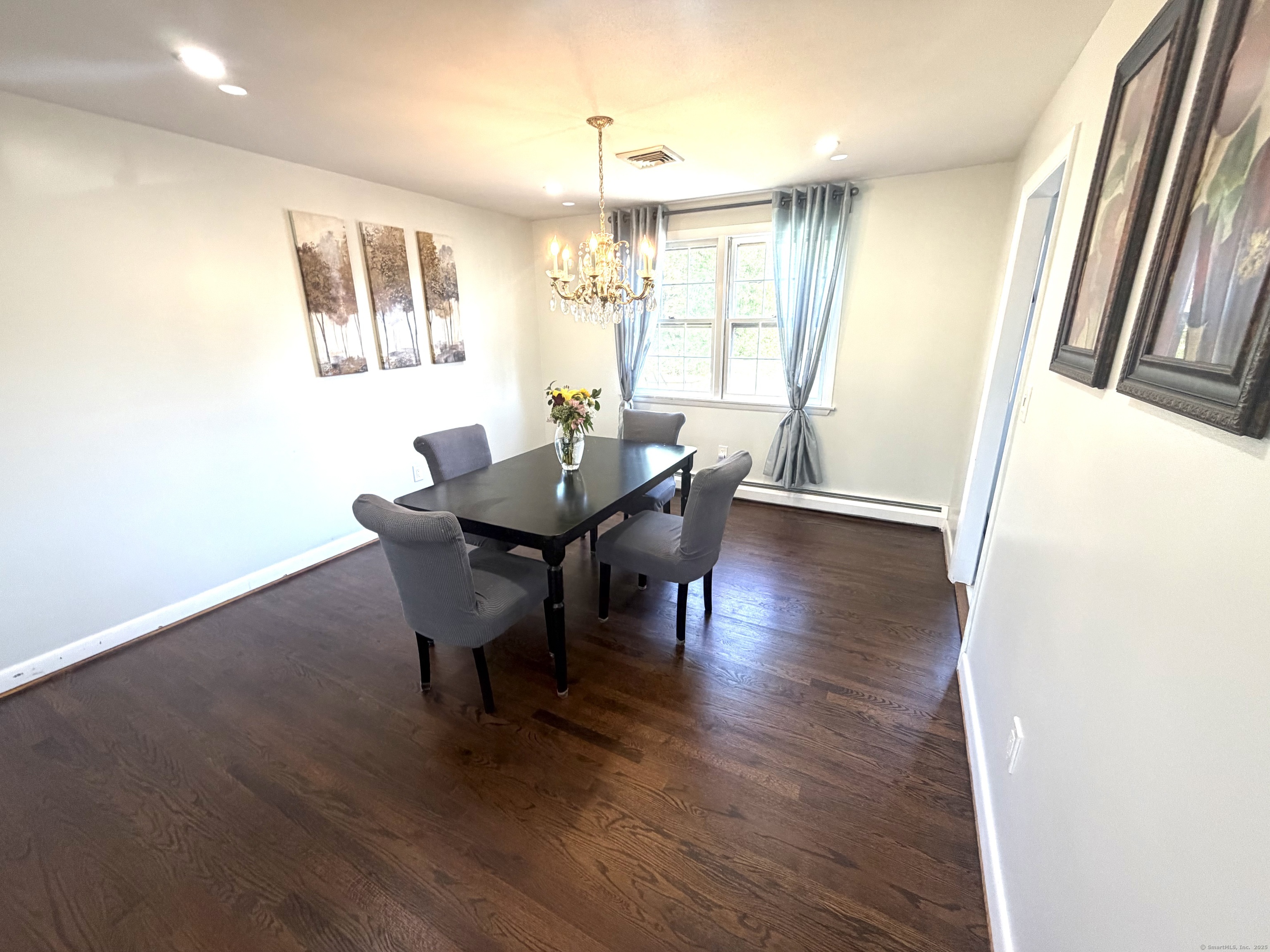 4 Skinner Drive Bloomfield CT 06002