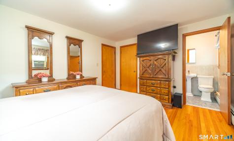 130 Lydale Place Meriden CT 06450