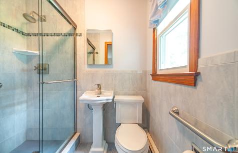 130 Lydale Place Meriden CT 06450