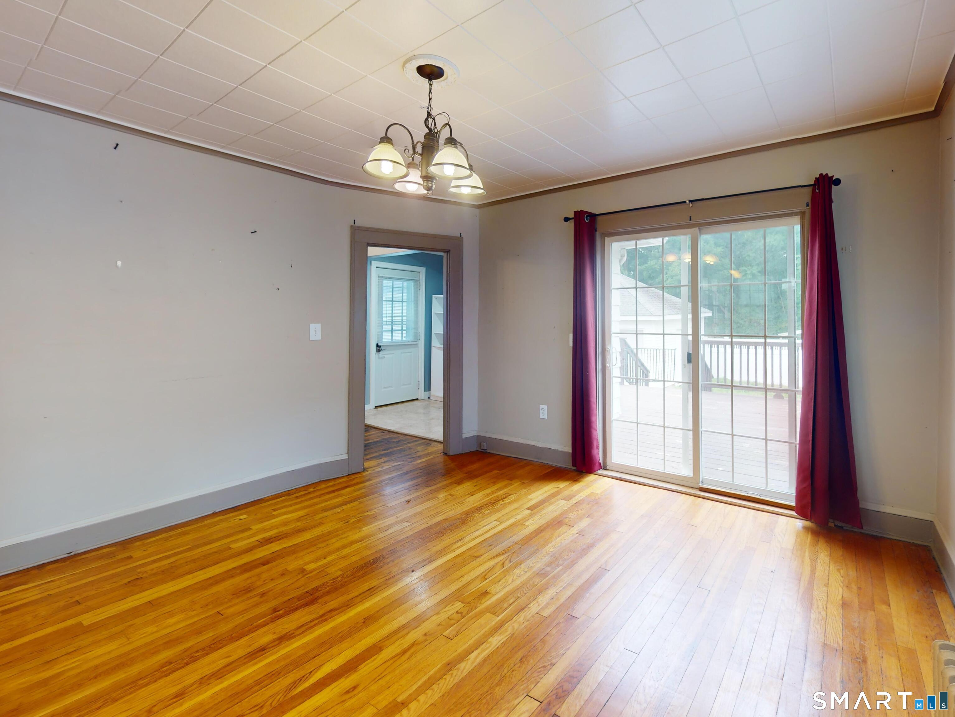 39 Geer Avenue Norwich CT 06360